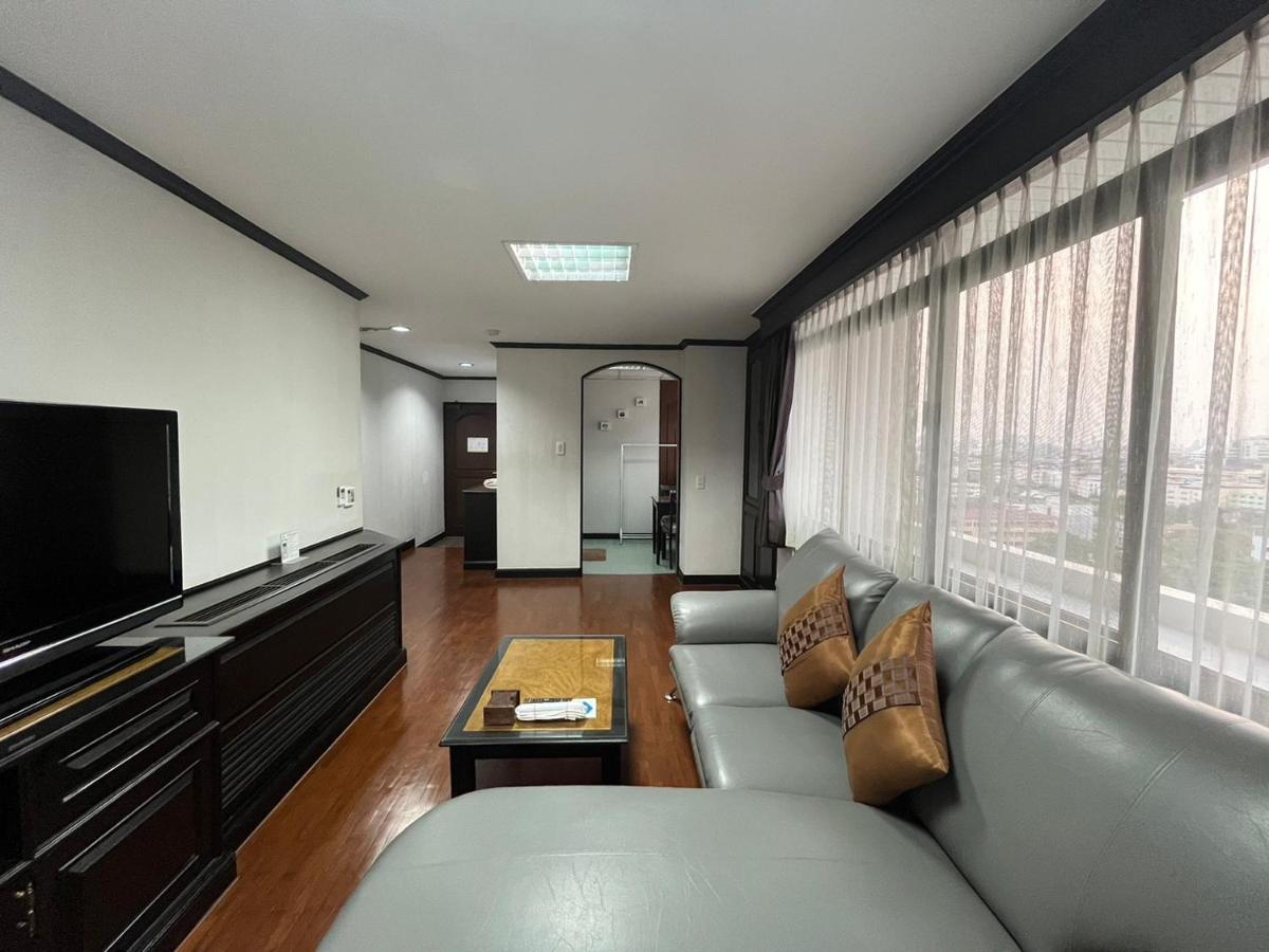 Yellow Ribbon Hills Boutique Suites Μπανγκόκ Εξωτερικό φωτογραφία