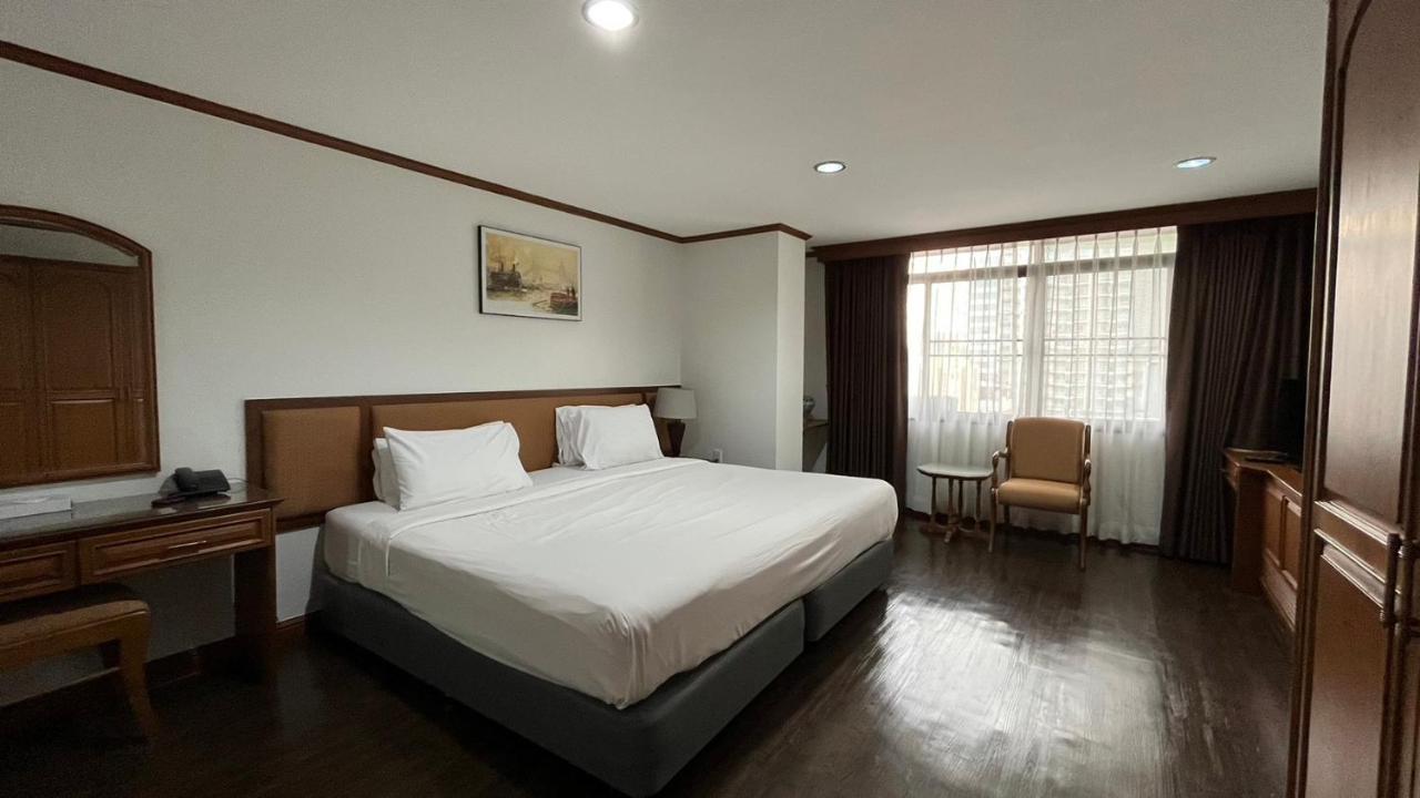 Yellow Ribbon Hills Boutique Suites Μπανγκόκ Εξωτερικό φωτογραφία